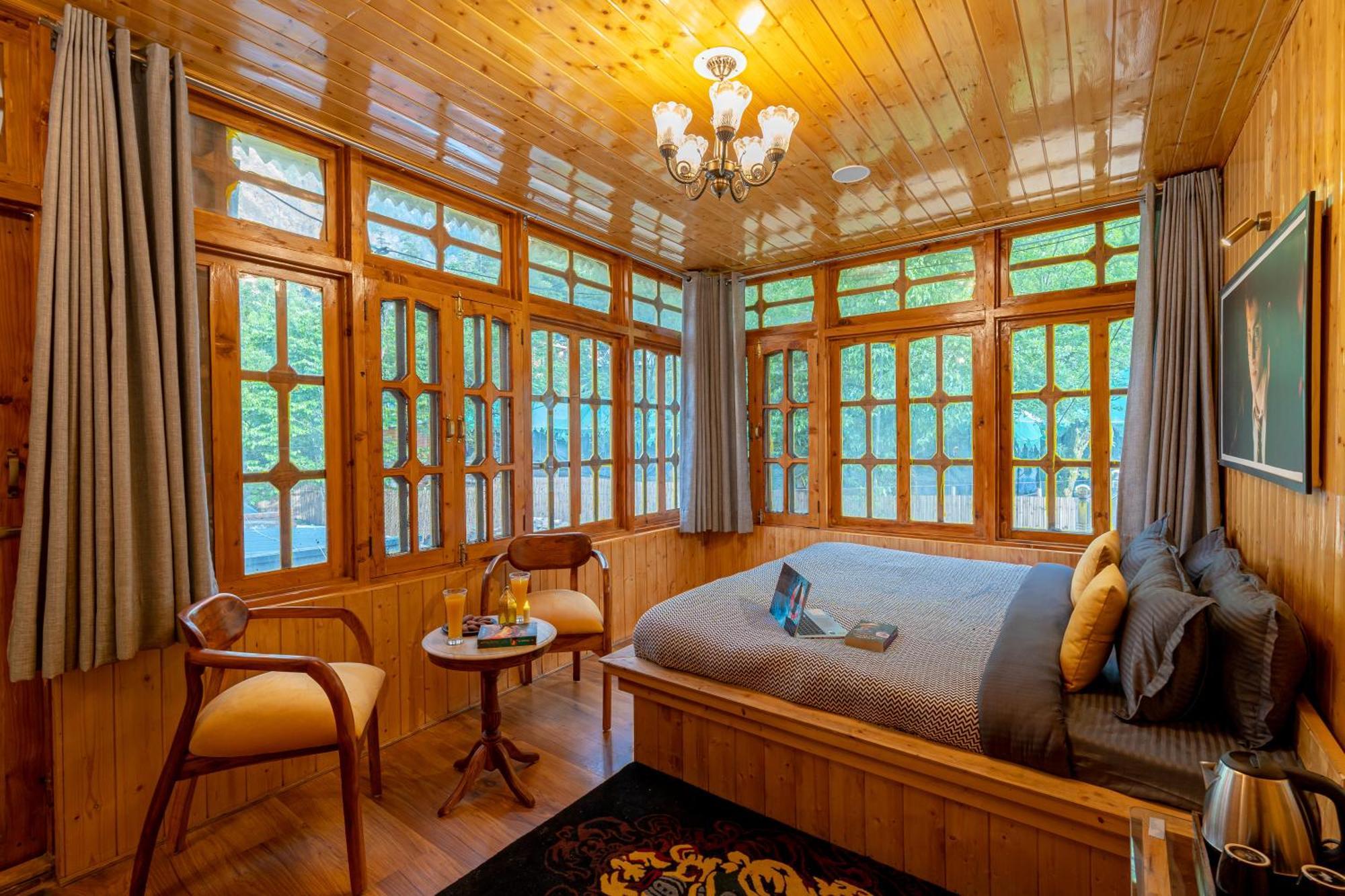 Whoopers Boutique Kasol Exterior foto